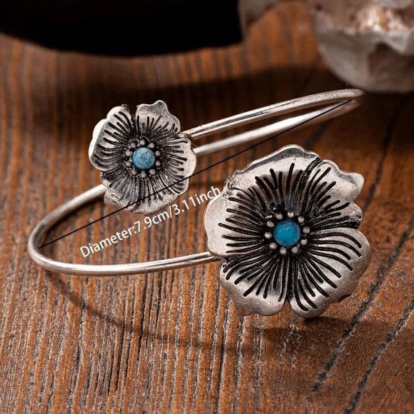 Western Boho Turquoise Flower Arm Cuff - Picture 4 of 6